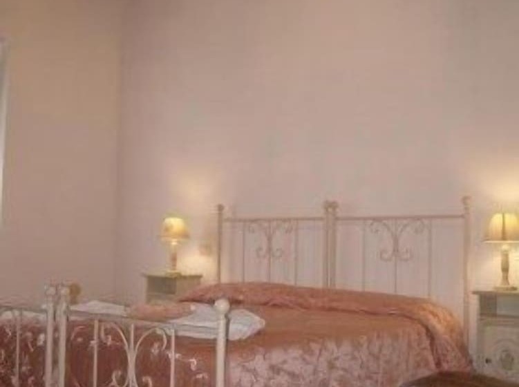 هتل Podere Fornaci