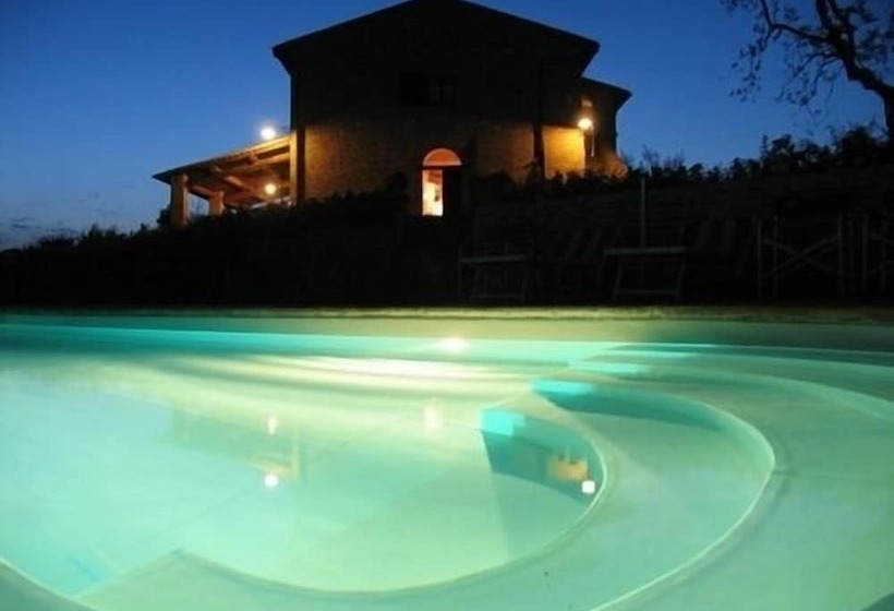 هتل Podere Fornaci