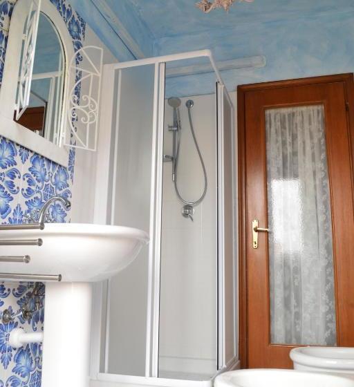 Отель Relais De La Place