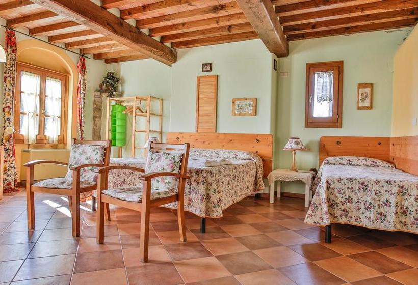 ホテル Residence Le Santucce