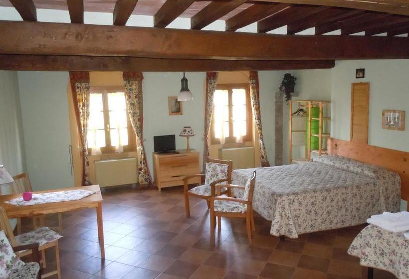 ホテル Residence Le Santucce