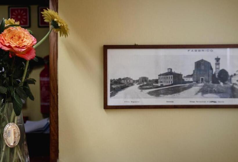 فندق San Genesio