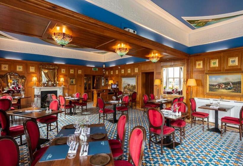 호텔 Scholars Townhouse