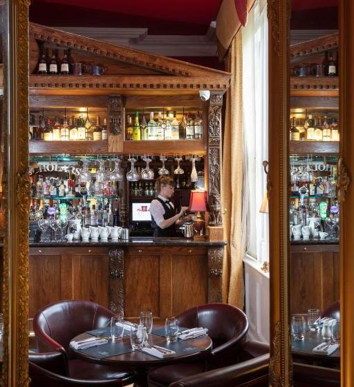 호텔 Scholars Townhouse