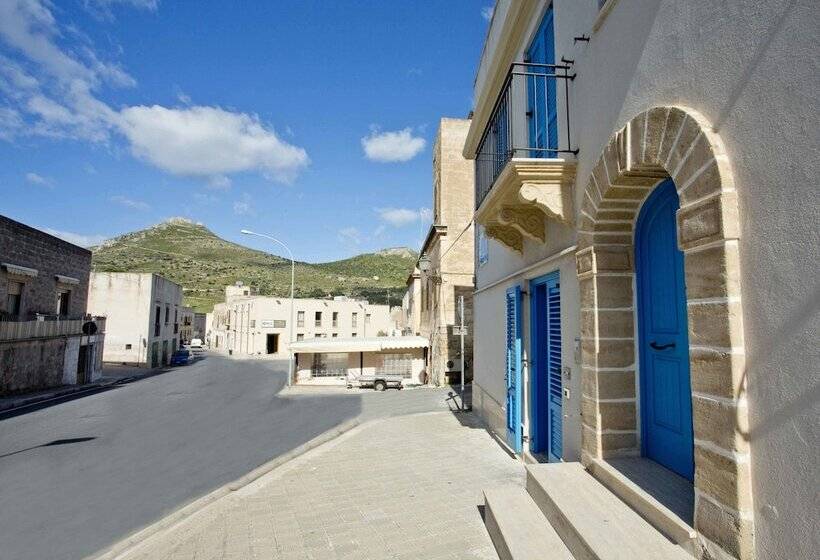 Отель Terra Del Sole