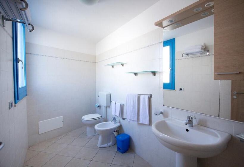 Отель Terra Del Sole