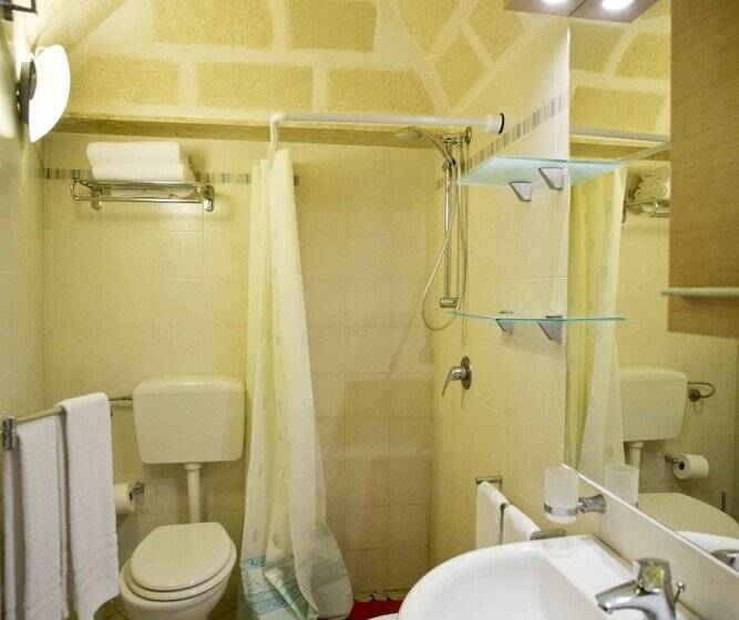 Отель Terra Del Sole