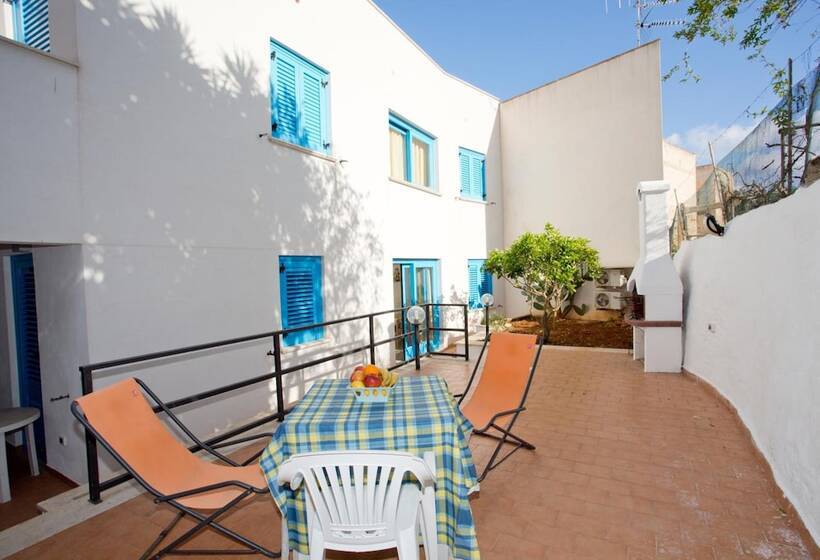 Отель Terra Del Sole