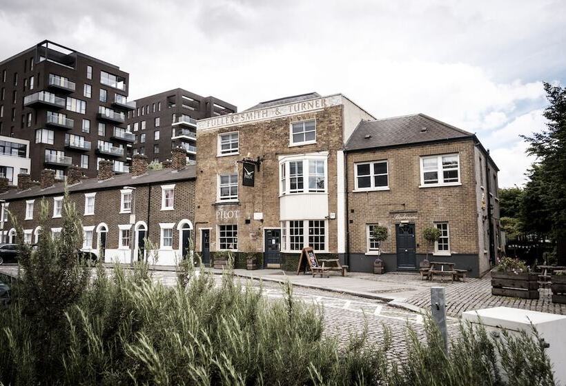 فندق The Pilot Inn