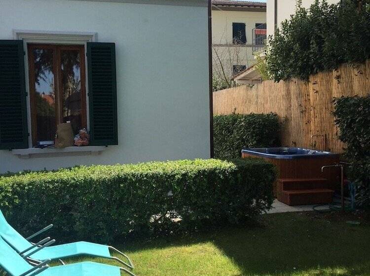 בית מלון כפרי Villa Della Certosa