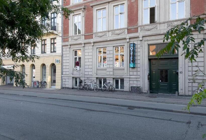 هتل Where To Sleep