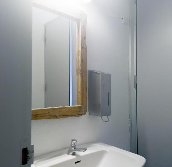 Отель Where To Sleep