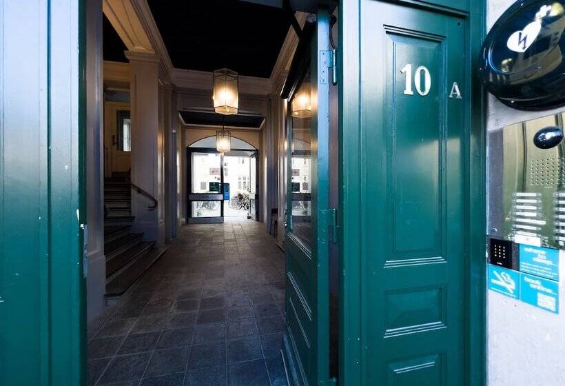 هتل Where To Sleep