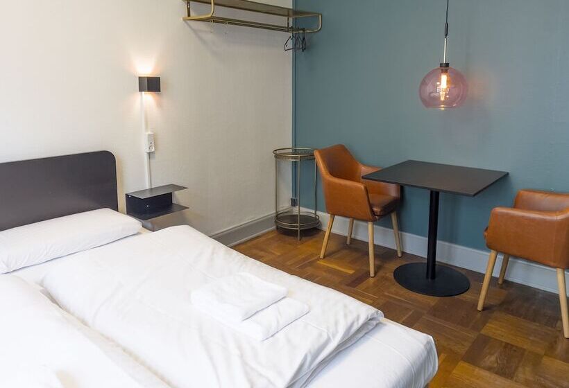 Отель Where To Sleep