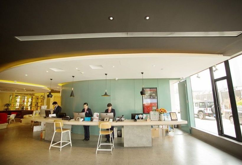 Отель Eastravel · Gaoxin Business