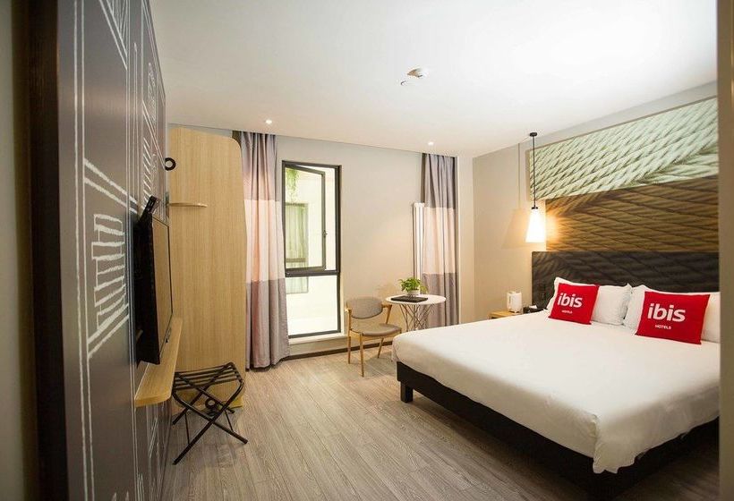 Отель Eastravel · Gaoxin Business