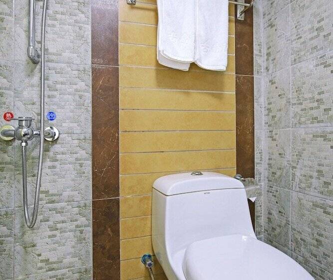 Отель Guilin Gunanmen