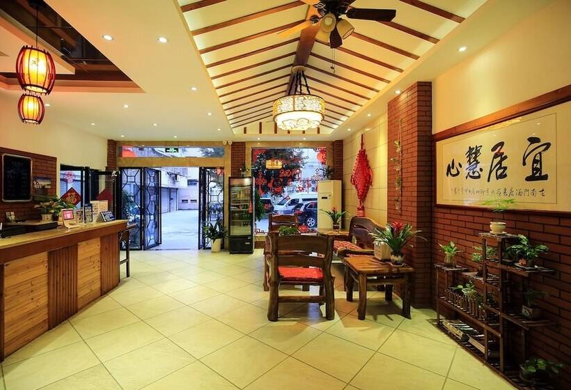 Отель Guilin Gunanmen