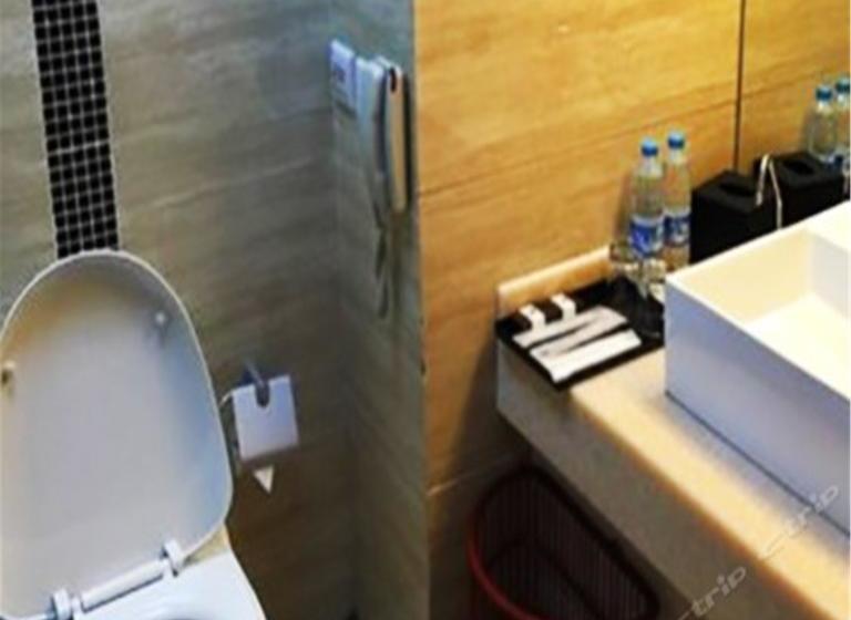 酒店 Chifeng Jiutian International