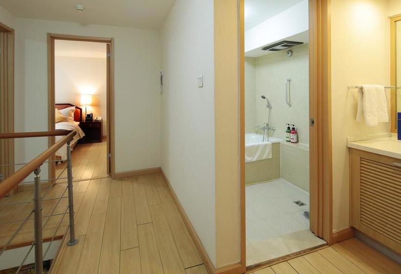 Отель Dalian Precious Ginza