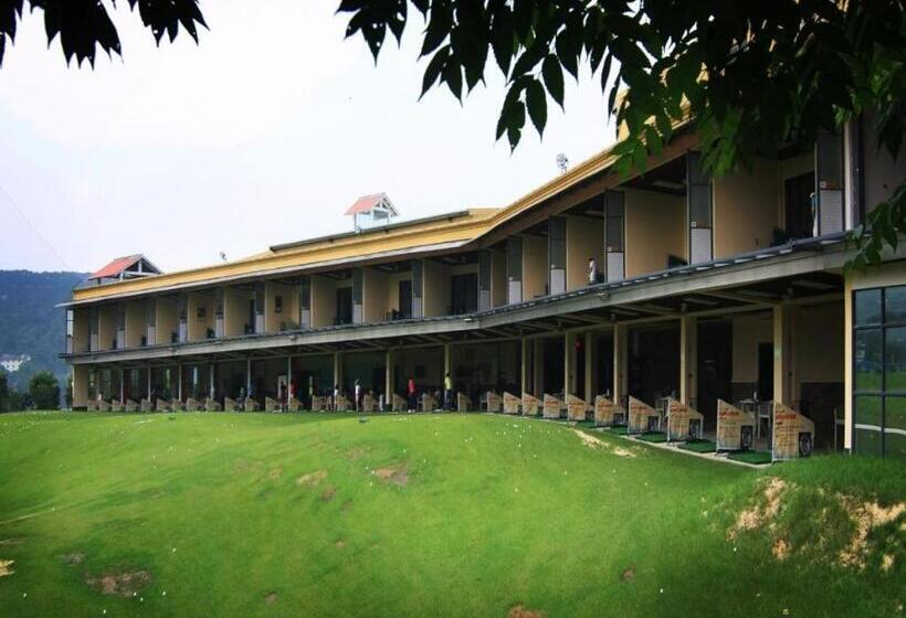 فندق Fuzhou Chuanjie Hotspring And Golf Club