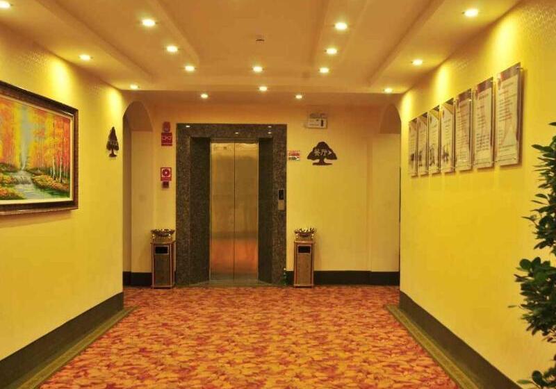 בית מלון כפרי Greentree Inn Yunnan Kunming Chenggong University City Shilin Street Express