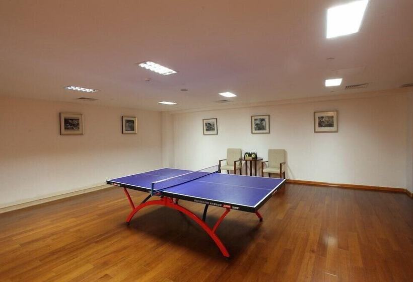 Отель Jiangsu Runao Garden