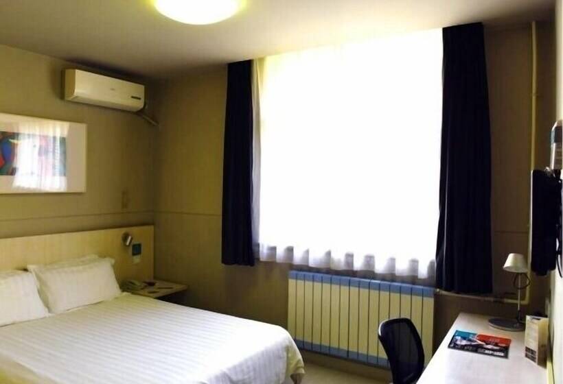 호텔 Jinjiang Inn Dezhou Train Station