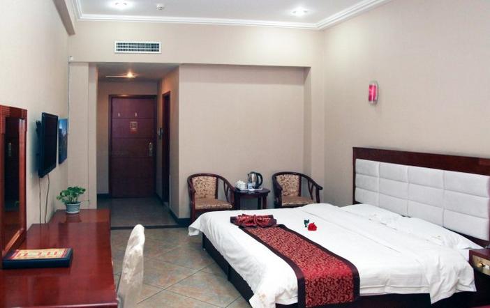 فندق Longhua Business