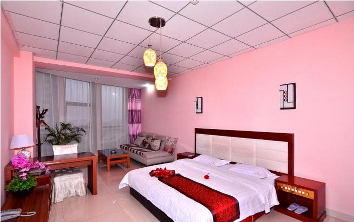 فندق Longhua Business