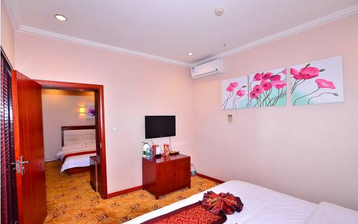 فندق Longhua Business