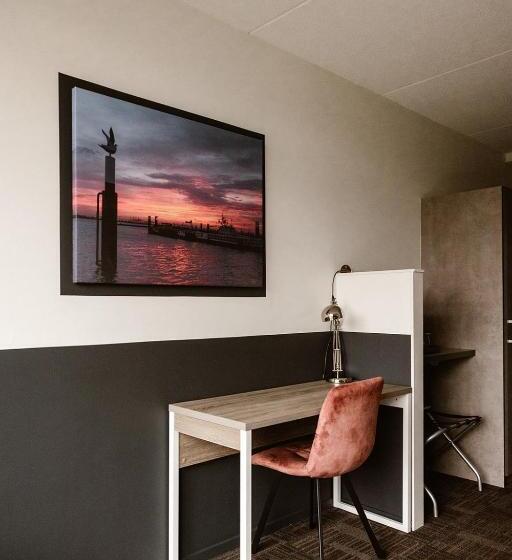 בית מלון כפרי Torpedoloods