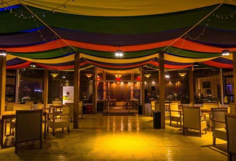 Отель Taibai Montain Scenery Retreats