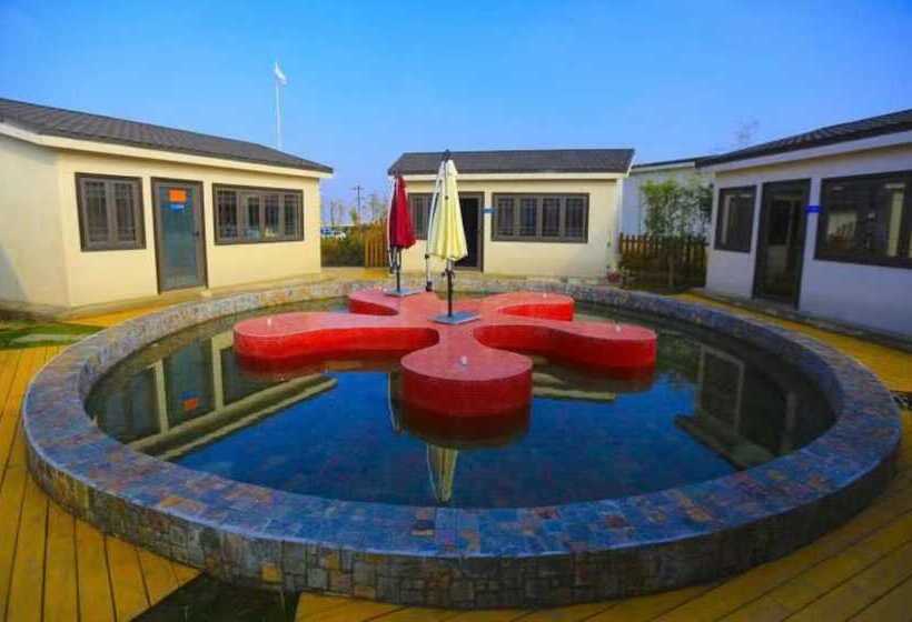 Отель Taibai Montain Scenery Retreats