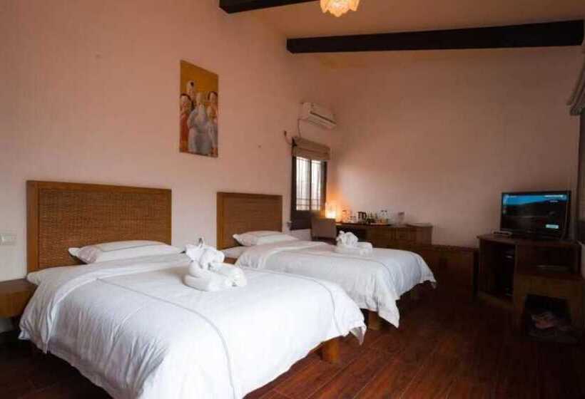 Отель Taibai Montain Scenery Retreats