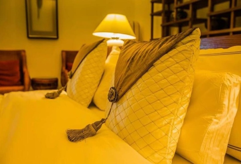 Отель Taibai Montain Scenery Retreats