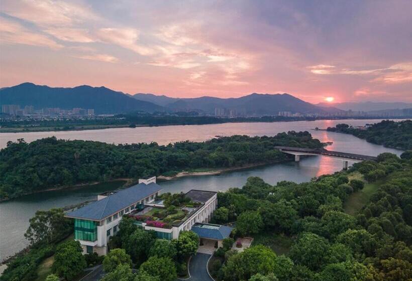 בית מלון כפרי Carp Islet Resort Fuzhou