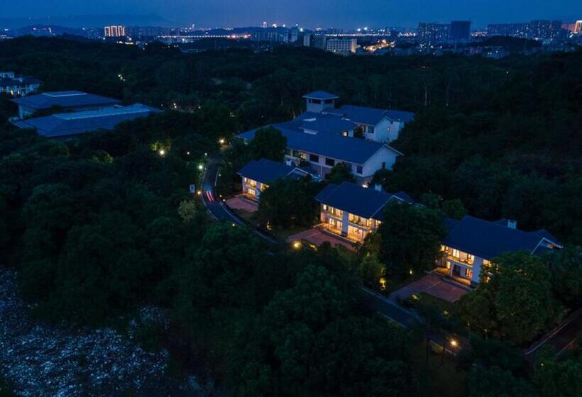 בית מלון כפרי Carp Islet Resort Fuzhou