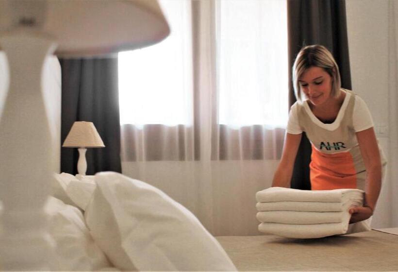 Felix Hotels   Residence Hotel Costa Serena