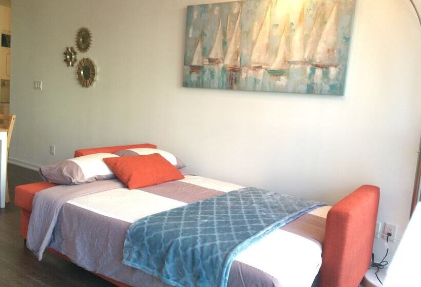 Aoc Suites Luxury Condo City View