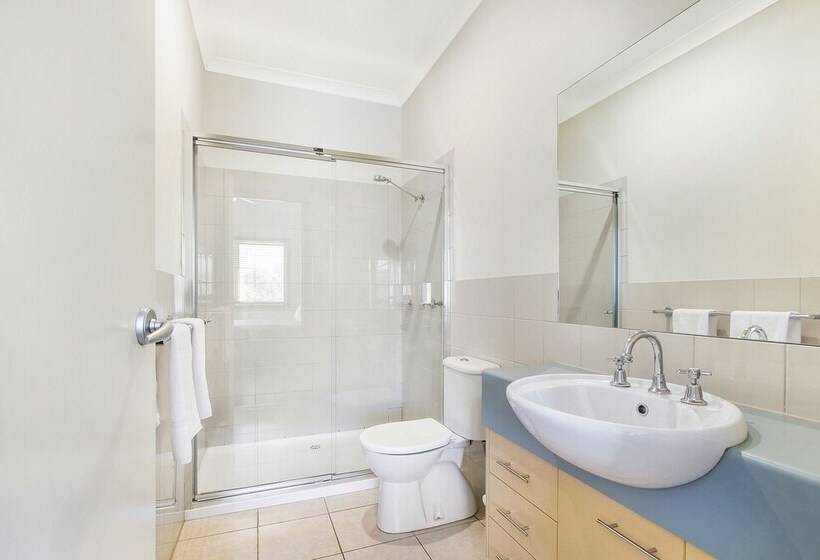 Apartments On Church  Unit 7