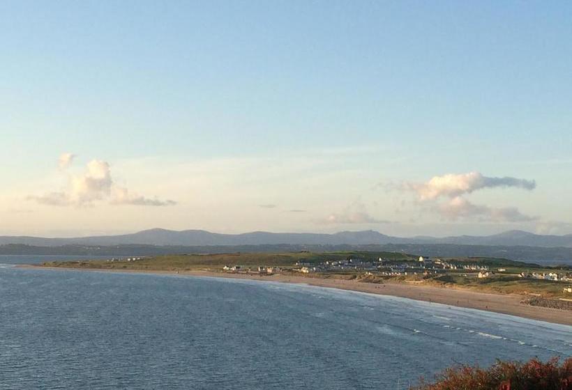 تختخواب و صبحانه Milltown House