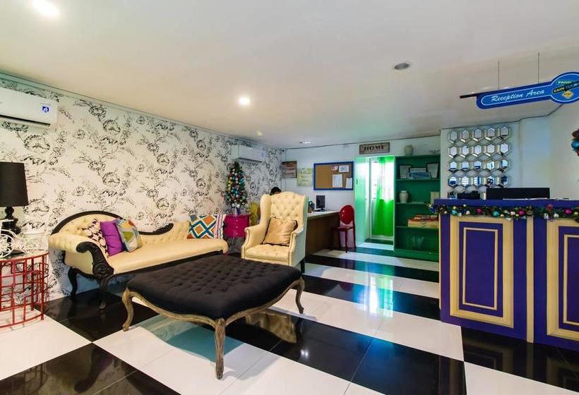 Bgc Hostel And Dorm  Qc