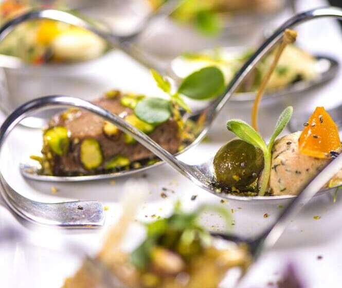 Castellum Hotel Hollókő