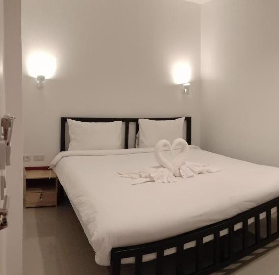 Chaweng Best Hotel And Hostel Samui