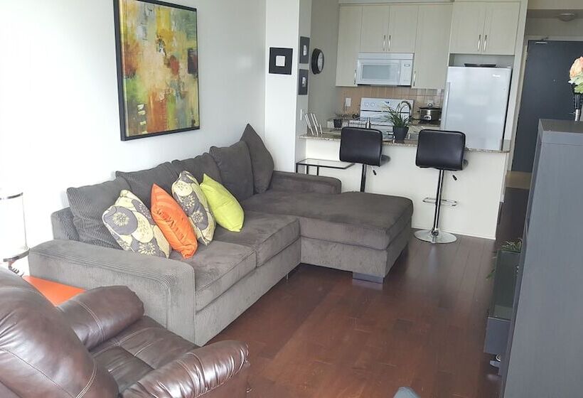 Custom Luxury Suite   By Elite Suites