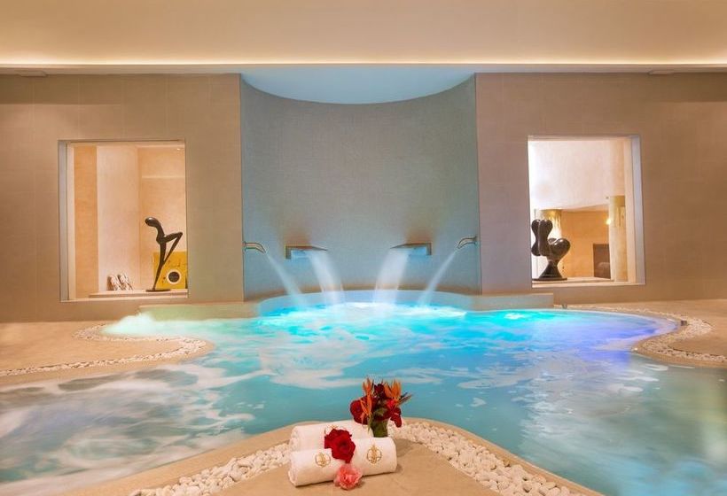 Las Dunas Suites & Apartments