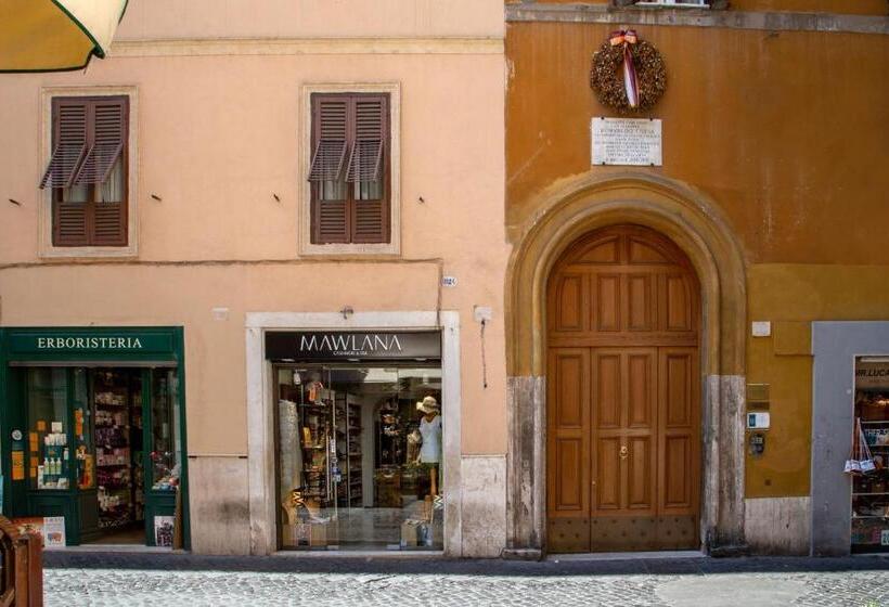 مسافرخانه My Trevi Charming & Luxury Rooms