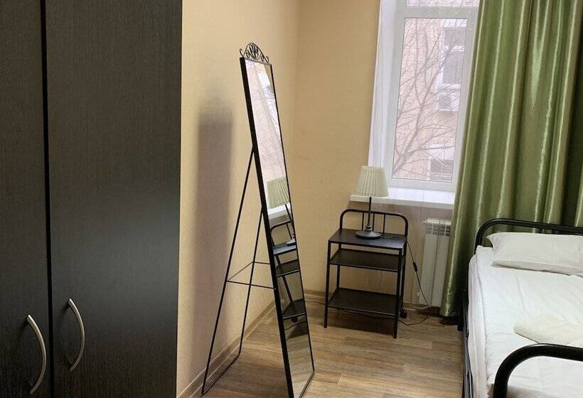 Hostel Esenin