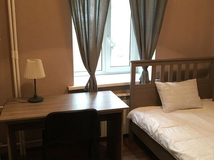Hostel Esenin